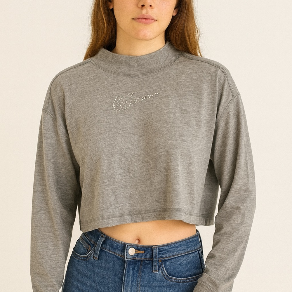 Nike Jewel Cropped Top For Women Long Sleeve Grey Size Medium Like New